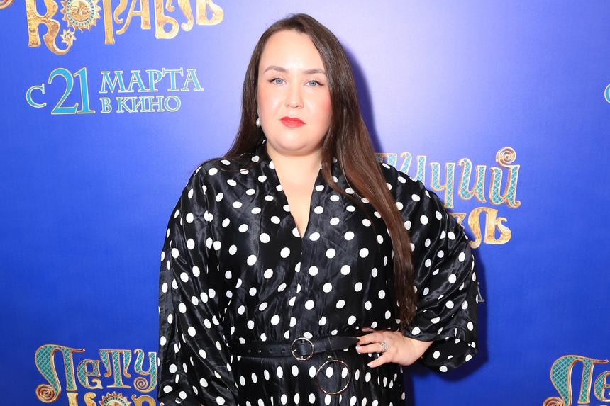 Звезда сериала «Букины» Альбина Кабалина рассказала, почему набрала 30 лишних кг