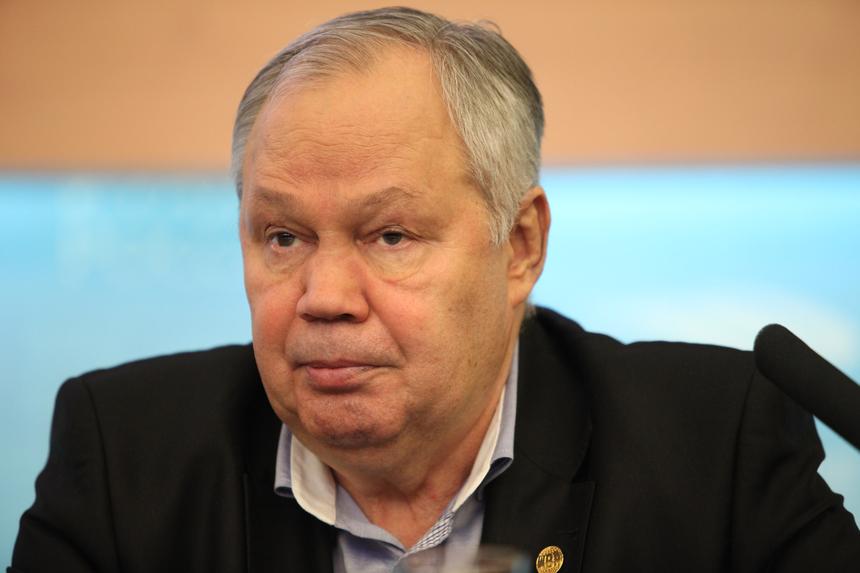 Умер на 85-м году жизни советский боксер Виктор Агеев