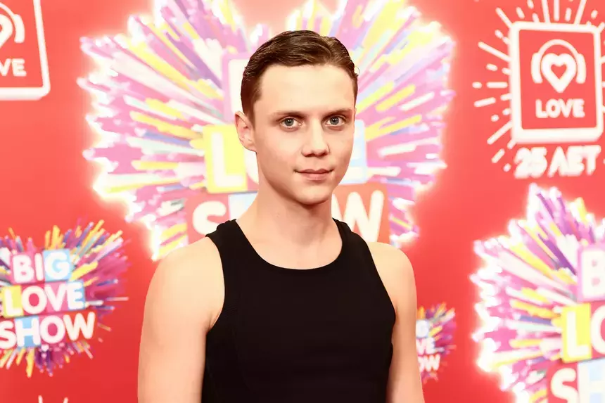 Певец Ваня Дмитриенко заработает 56 млн рублей за два концерта в Москве