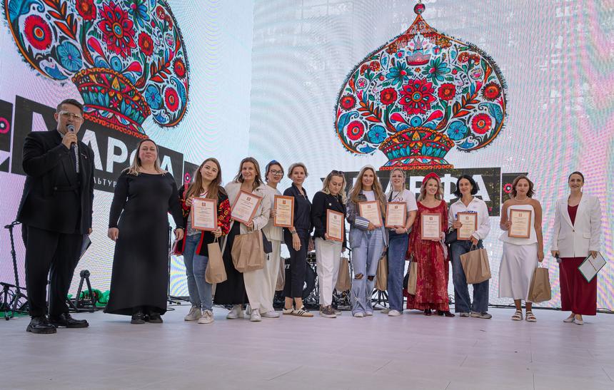 В Москве прошел русский фестиваль моды и ремесла МАРФА