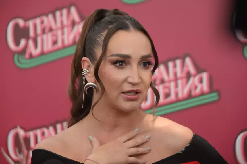 «Меня часто сравнивают с Бритни Спирс»: Ольга Бузова заговорила о желании выступить на «Интервидении»