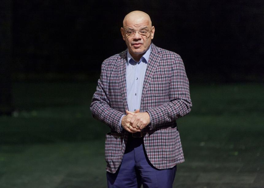 «И нелепо, и смешно»: Константин Райкин высказался о церемонии прощания с Юрием Бутусовым