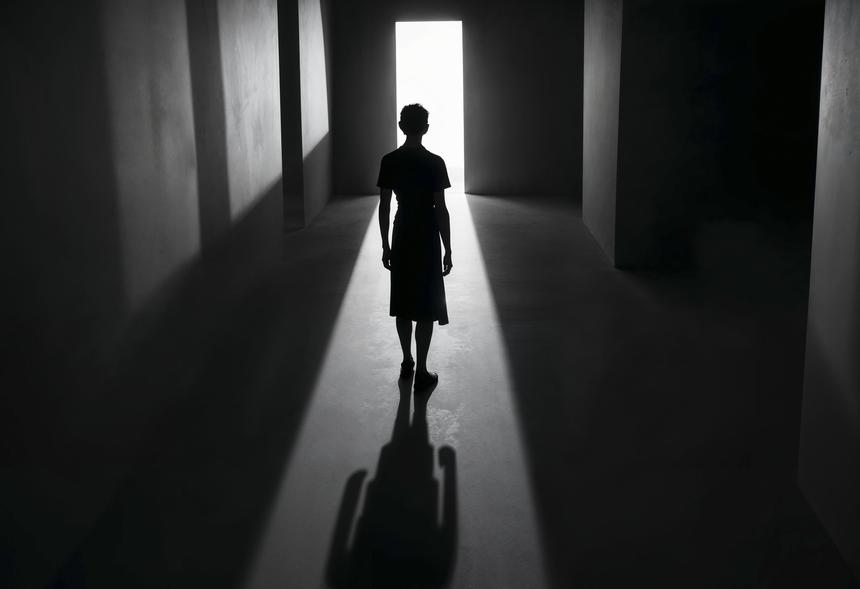 Многодетная мать застрелила детей, больного раком мужа и покончила с собой