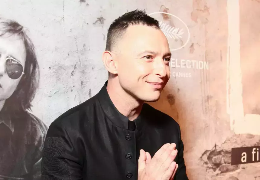 Рома Зверь назвал героями молодежи Надежду Кадышеву и Татьяну Буланову