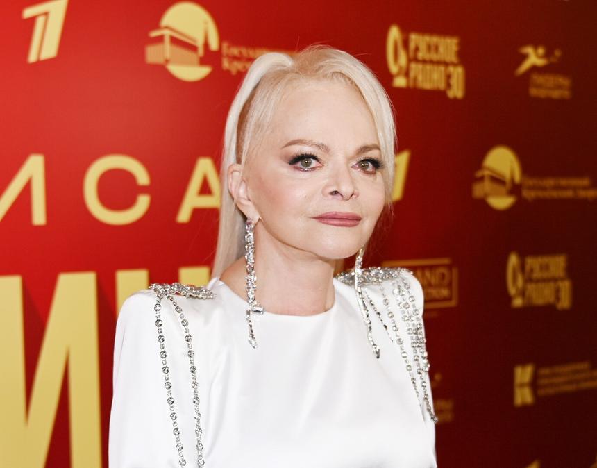 Суд взыскал с жительницы Казани 14,9 млн рублей в пользу певицы Ларисы Долиной