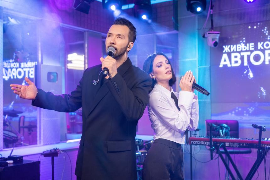 Денис Клявер назвал знакомство с певицей MURANA судьбоносным