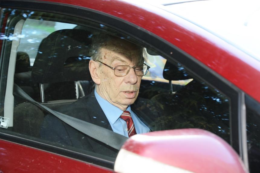 Вдова Алексея Баталова с дочерью подали очередной иск против Дрожжиной и ее мужа