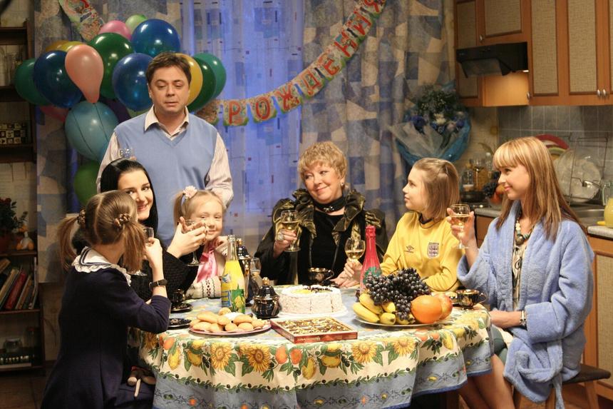 «Нужно прилагать усилия, чтобы тебя увидели»: почему актрис из «Папиных дочек» не снимают в кино