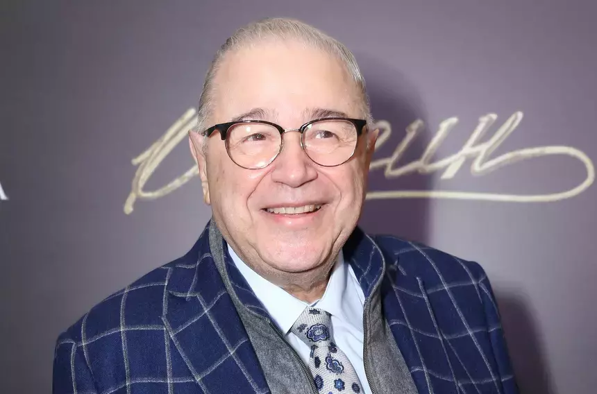 Татьяна Брухунова показала, как Евгений Петросян проводит выходные с детьми