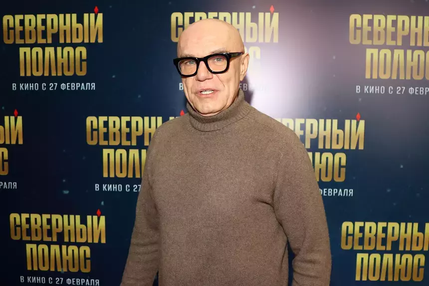 Музыканта Сергея Мазаева оштрафовали на 10 тысяч рублей за парковку