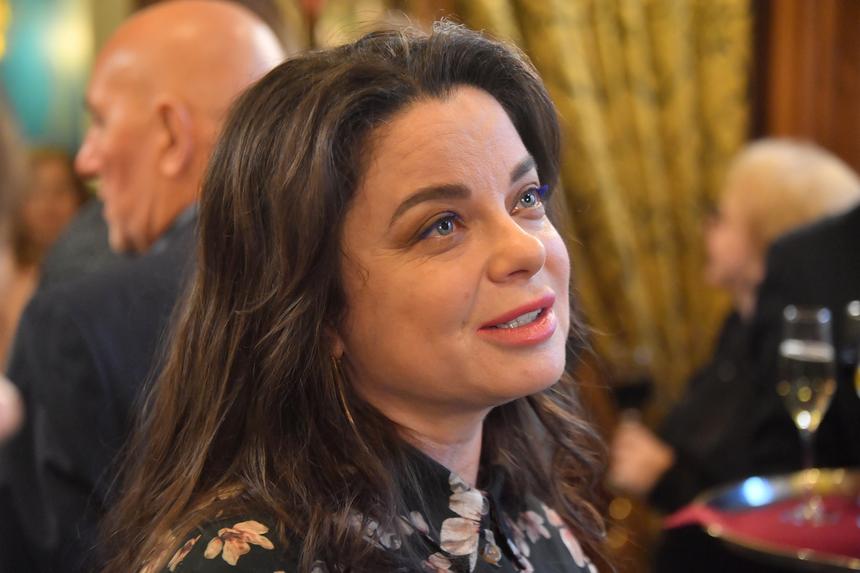 «Весь город его боялся»: Наташу Королеву пришлось спасать от криминального авторитета на гастролях