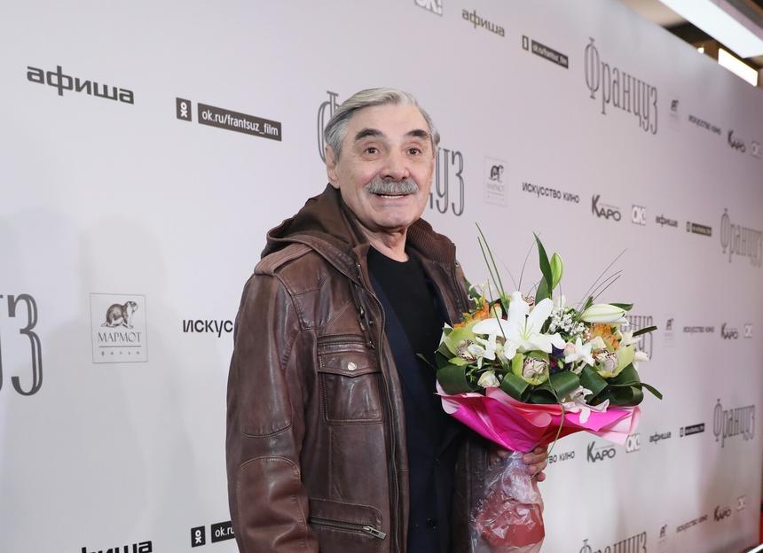 «Ничего не понятно»: спектакль с Панкратовым-Черным в Барнауле оказался под вопросом