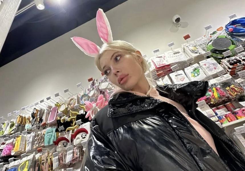 Устраивала драки в прямом эфире и встречалась со школьником: в Москве задержали подругу Паши Техника