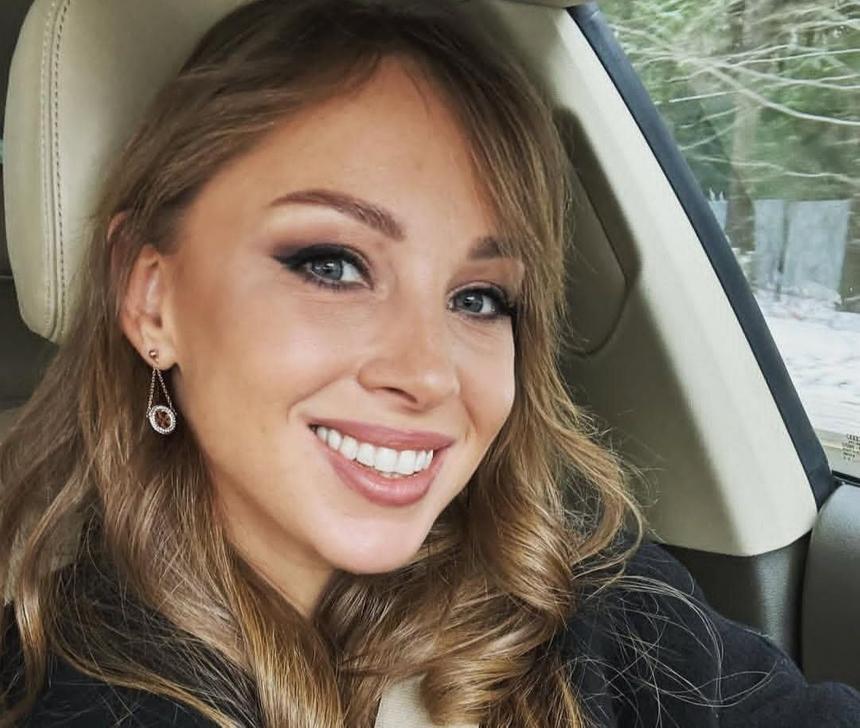 «Двушка» за 9 млн, а жене — особняк с бассейном: с чем останется любовник Полины Дибровой после развода