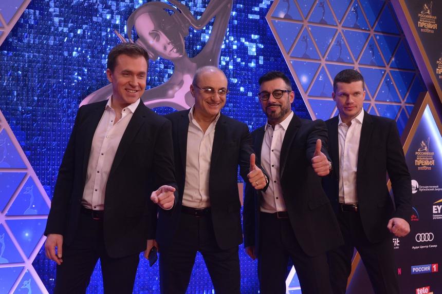 «Десять человек для каверов – многовато»: мнение Юрия Лозы о «Хоре Турецкого»