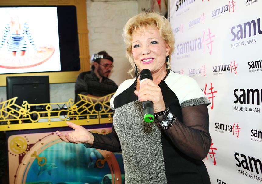 «Мужиков-то миллионы»: 82-летняя Екатерина Шаврина перестала скрывать молодого мужа