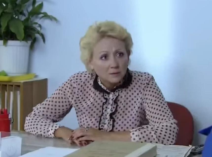 Легла на землю и кричала, что ее убили: актриса Елена Бондарева-Репина попала в психбольницу после смерти сына