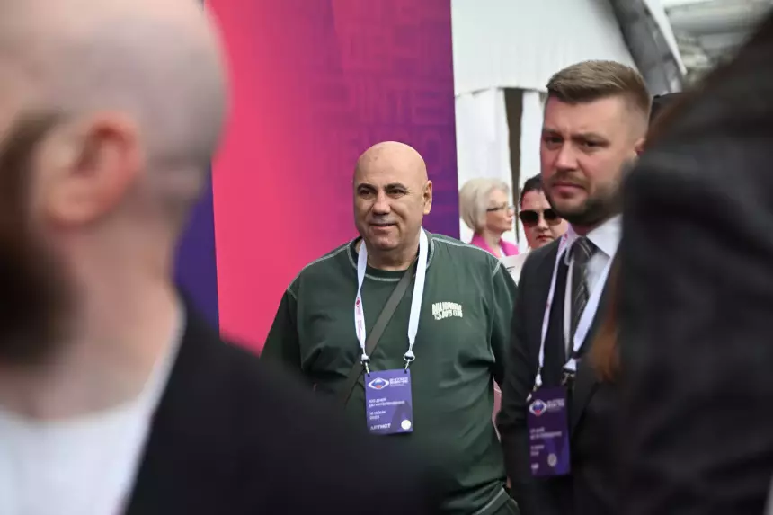 Иосиф Пригожин рассказал, как его едва не обманули мошенники