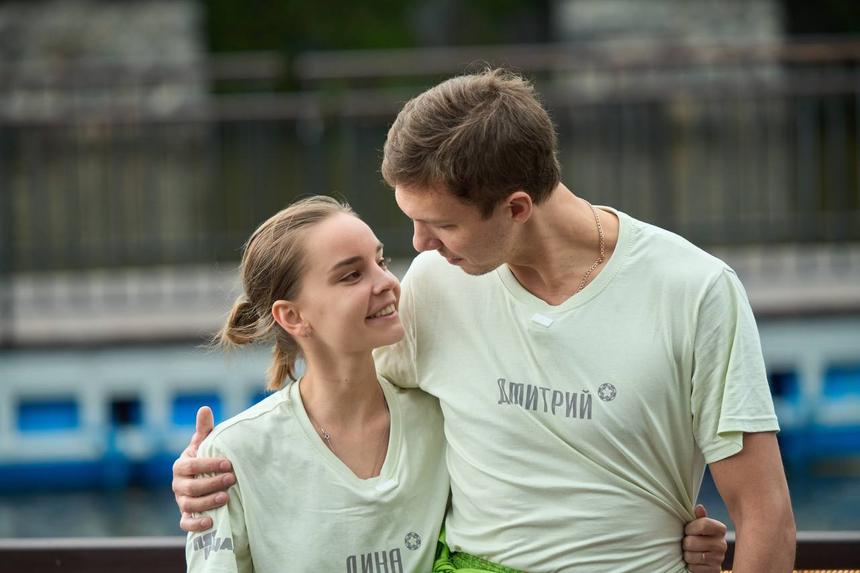 «Все добрые, ласковые — а потом нож в спину»: Дина Аверина призналась, что сложно заводит друзей