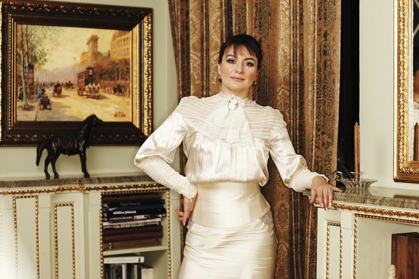 «Это грех, который не прощается»: актриса Анастасия Мельникова думала о самоубийстве после смерти близких