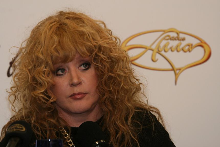 «Я был раздавлен, плакал, выживал как мог»: Алла Пугачева из ревности разрушила карьеру молодого фаворита