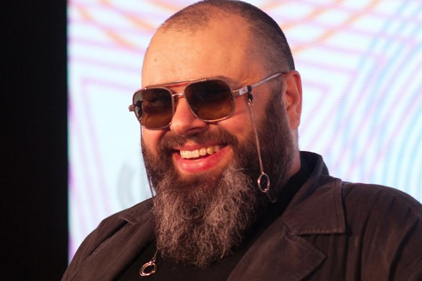 «Настоящих артистов не осталось»: Максим Фадеев заявил, что ему «больно смотреть» на отечественную эстраду