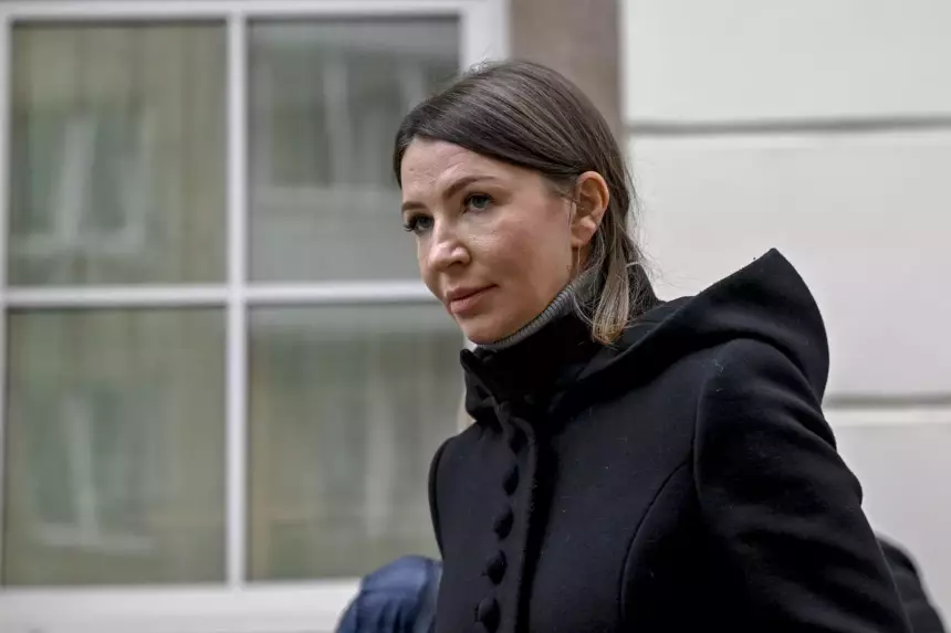 Елена Блиновская просит суд отсрочить наказание до 14-летия ее детей