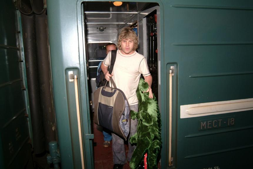 От Аллы Пугачевой до американской мечты: жизненный путь звезды 80-х Алексея Глызина