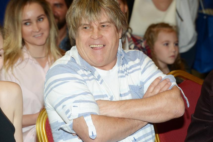 Бизнес Алексея Глызина в сфере спортивных услуг заработал 1,5 миллиона рублей