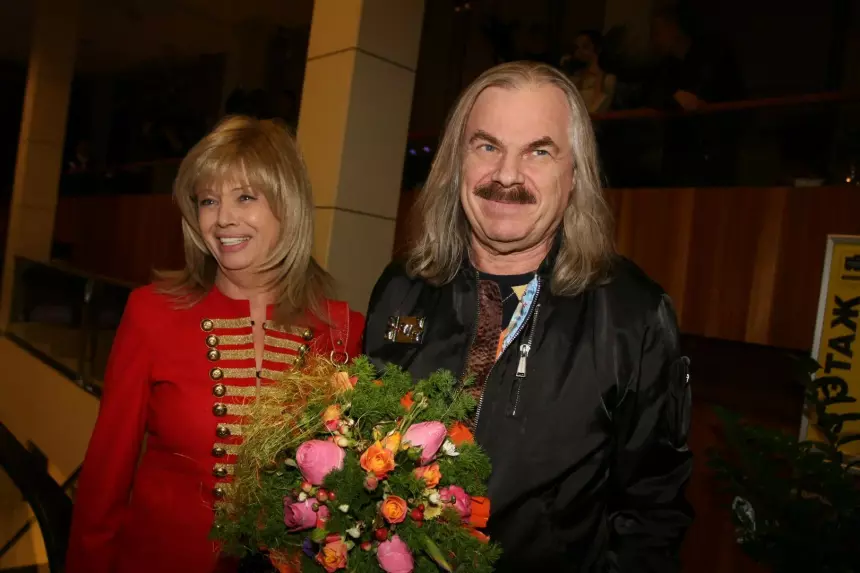 78-летней Елене Пресняковой требуется операция: известно, что случилось