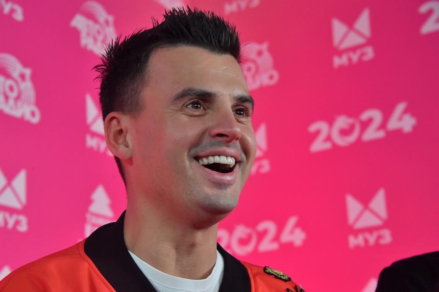 «Заметен ботокс»: хирург раскрыл секрет Кирилла Туриченко, призывавшего отказаться от пластики