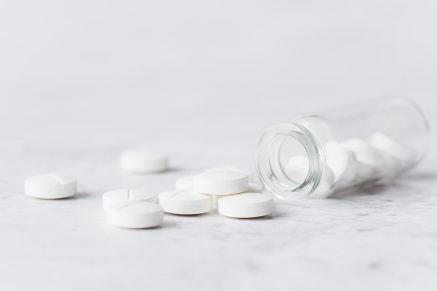 Инфекционист объяснил, почему антибиотики нужно пить только по назначению врача