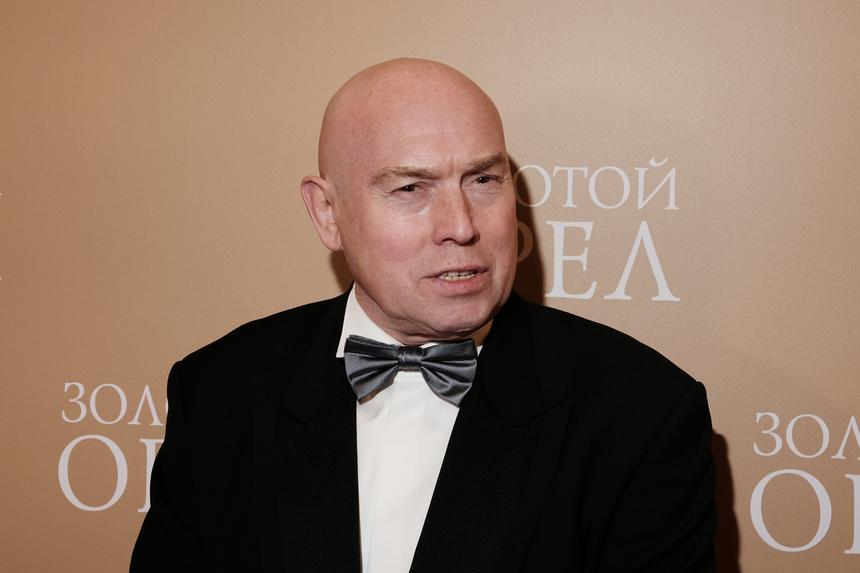Актера Виктора Сухорукова экстренно госпитализировали с подозрением на рак