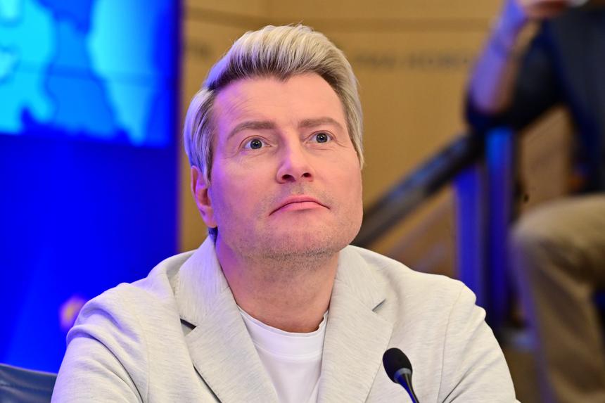 «Как у Киркорова»: Ксения Собчак призвала Николая Баскова сменить стиль