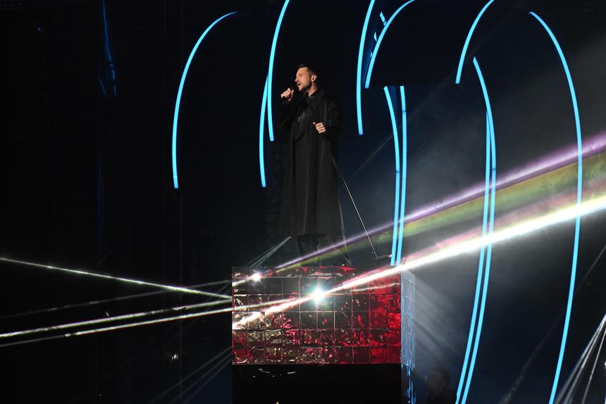 «Самое милое, что можно было увидеть»: мама Сергея Лазарева поддержала его на концерте