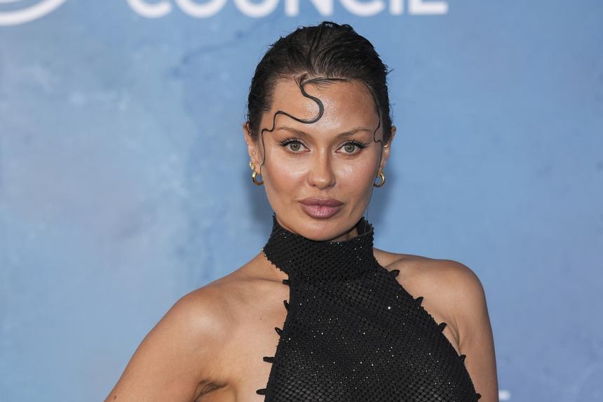 «Таких тварей, губящих наших граждан, нужно наказывать»: Виталий Милонов пригрозил посадить Викторию Боню