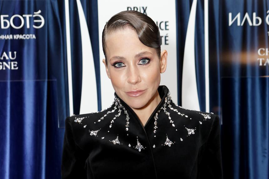 «Соленые огурцы мне снятся»: телеведущая Юлия Барановская рассказала, как поменялся ее рацион после больницы