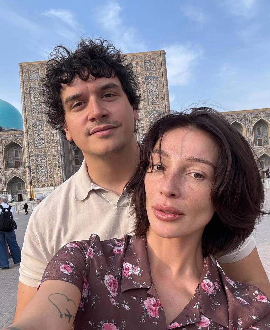 Настя Ивлеева показала фото с отдыха в Узбекистане вместе с мужем