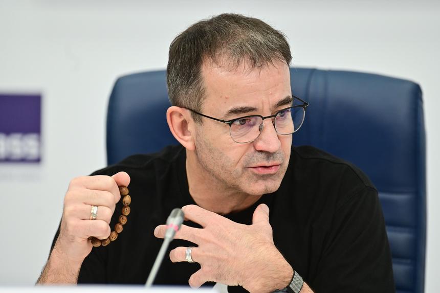 «Наркотики*, пьянство, блуд, суициды»: Дмитрий Певцов высказался о современных артистах и их карьере