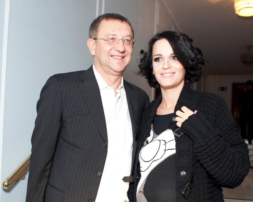 Певица Слава сообщила, что вылечила Анатолию Данилицкому рак