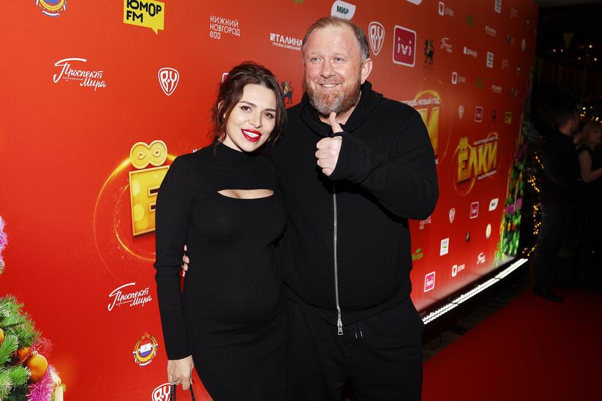 Жена Константина Ивлева от стресса поправилась на 11 кг после расставания с ним