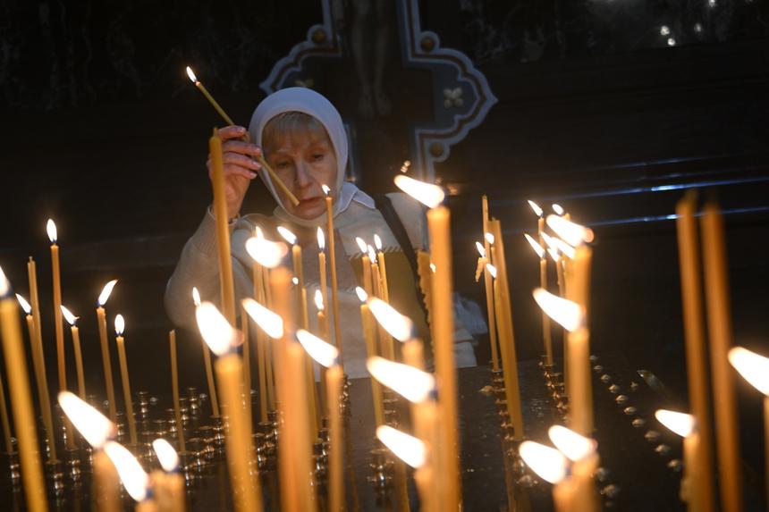 Собралось много людей: в Москве простились с заслуженным артистом Алексеем Золотницким