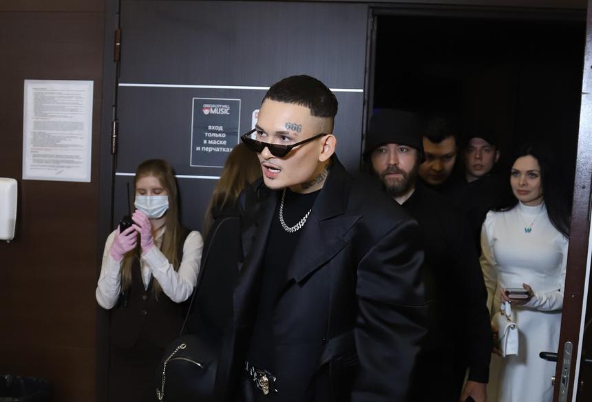 Подавший в суд на Киркорова бизнесмен хочет отнять часть реки у Моргенштерна*