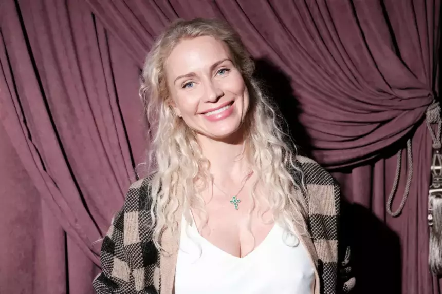 Катя Гордон заявила, что Дмитрий Дибров не сможет лишить экс-жену Полину фамилии