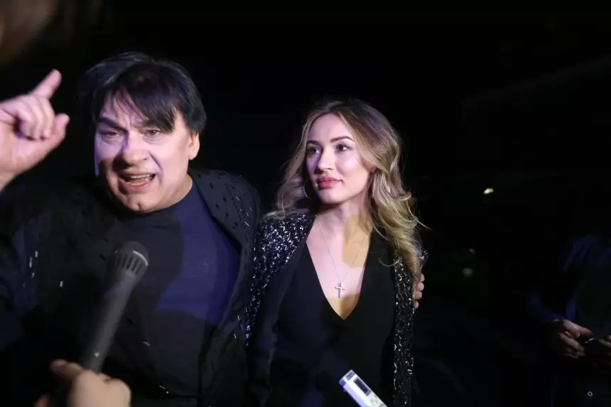 «Папка надоумил»: дочь Александра Серова Мишель обвинили в подражании Татьяне Куртуковой