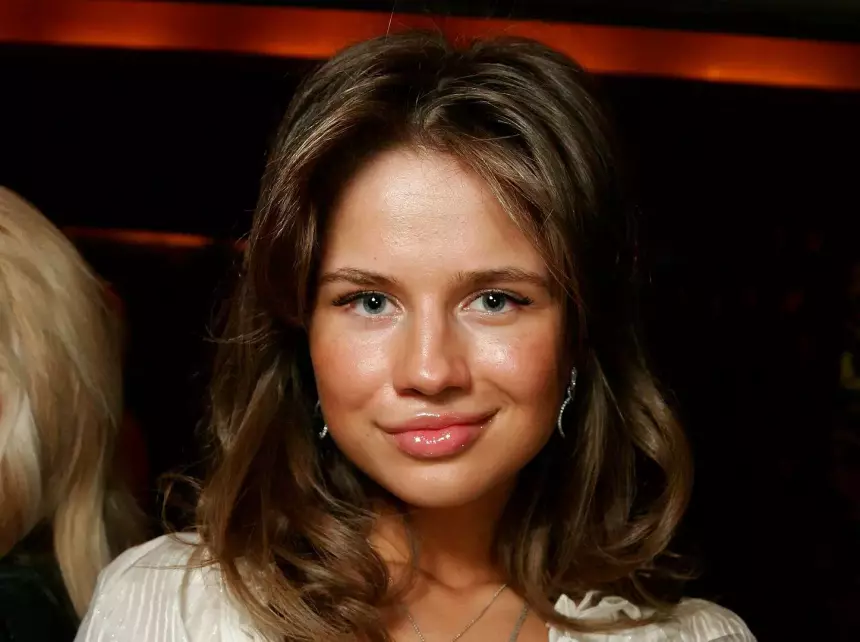 Около двух недель назад объявила о разводе: Алекса вернулась к Вячеславу Дайчеву