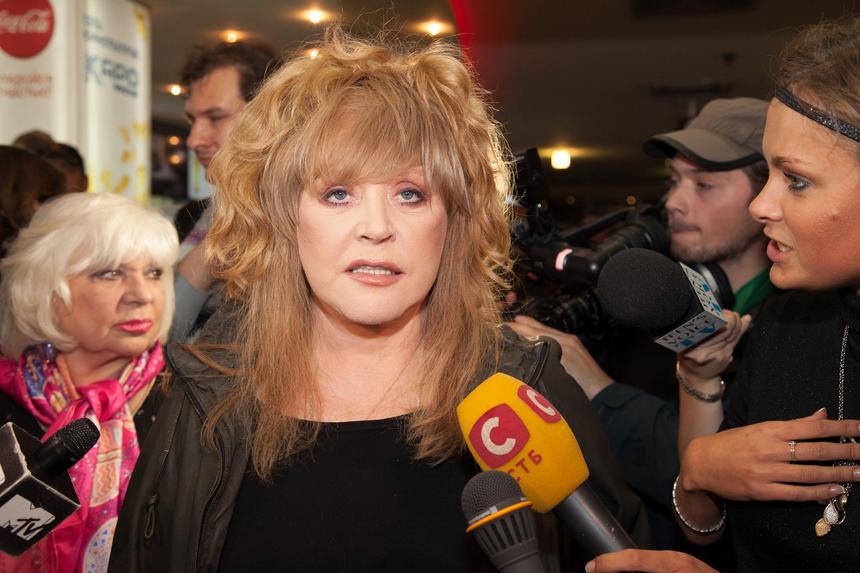 Певица Алла Пугачева рискует лишиться прав на бренд «Кристина» в 2026 году