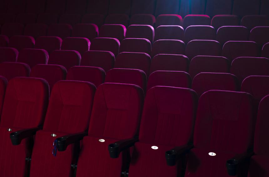 В Хакасии двадцать детей едва не ослепли при посещении кинотеатра