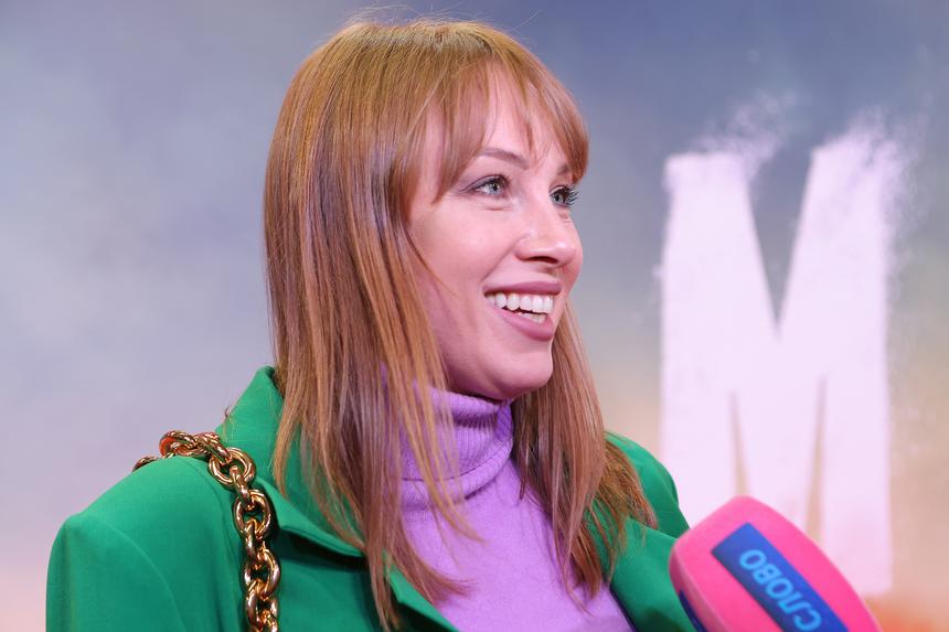 «Не знаю, о чем речь»: Полина Диброва отреагировала на слухи о фиктивном разводе