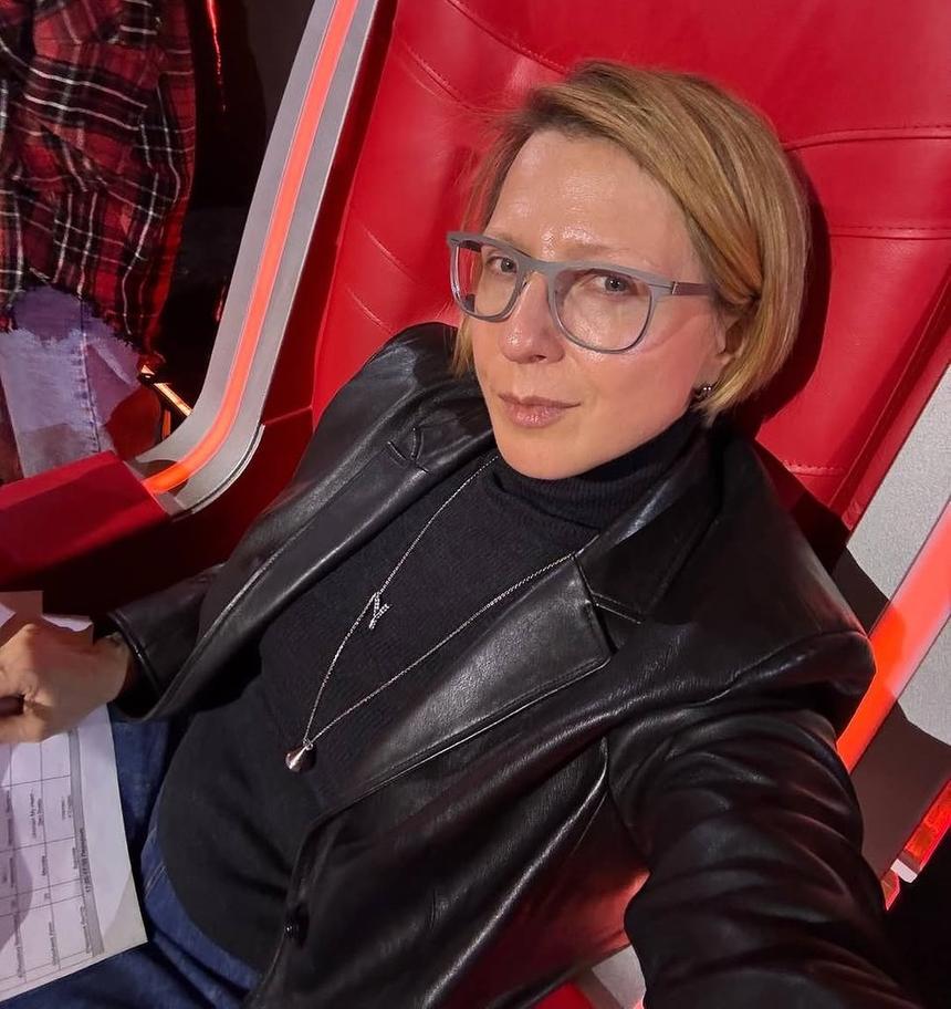 47-летняя телеведущая Яна Чурикова показала, как выглядит без грима и фильтров